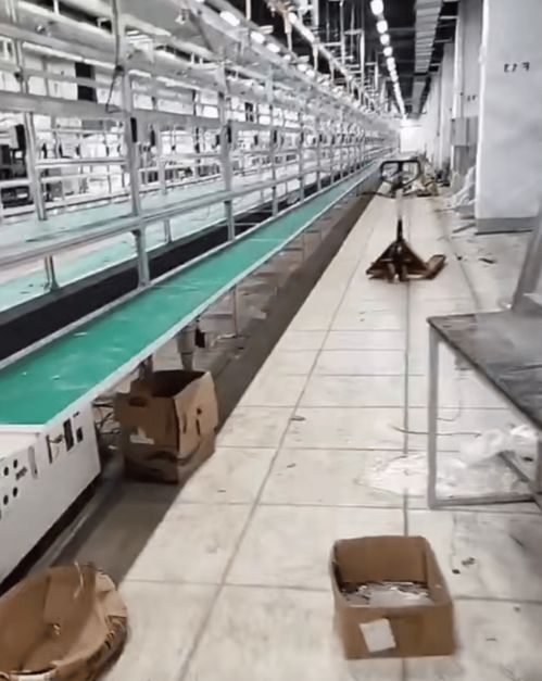 昆山世碩電子廠后續(xù) 網(wǎng)絡(luò)傳聞引發(fā)離職潮，生產(chǎn)運(yùn)營面臨挑戰(zhàn)